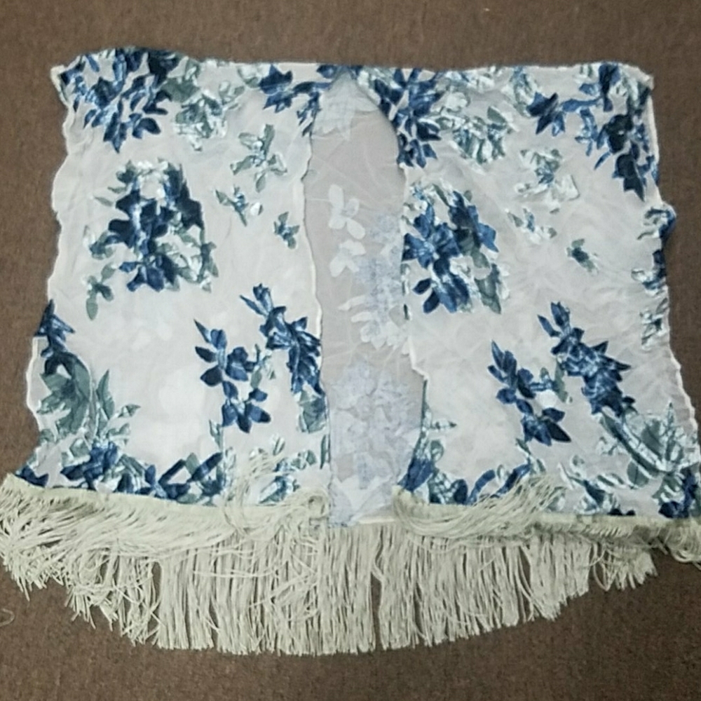 Ladies printed poncho